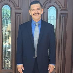 Meet your Posher, Jorge